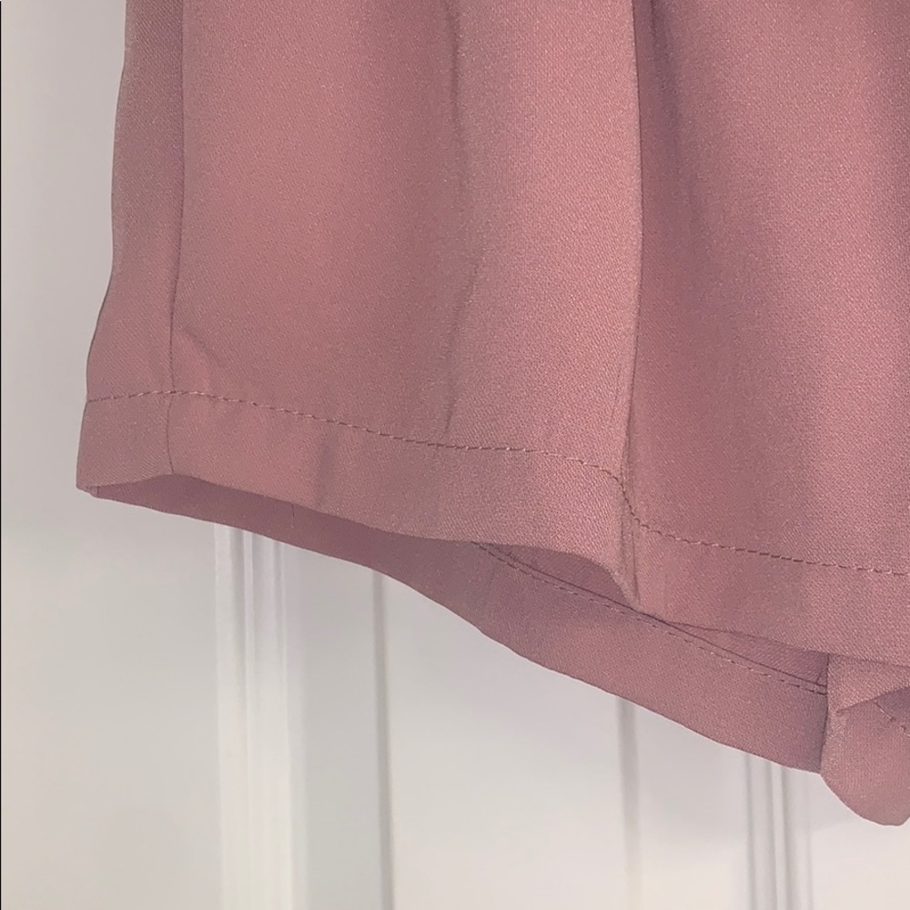 Pink flowy shorts - Picture 4 of 5